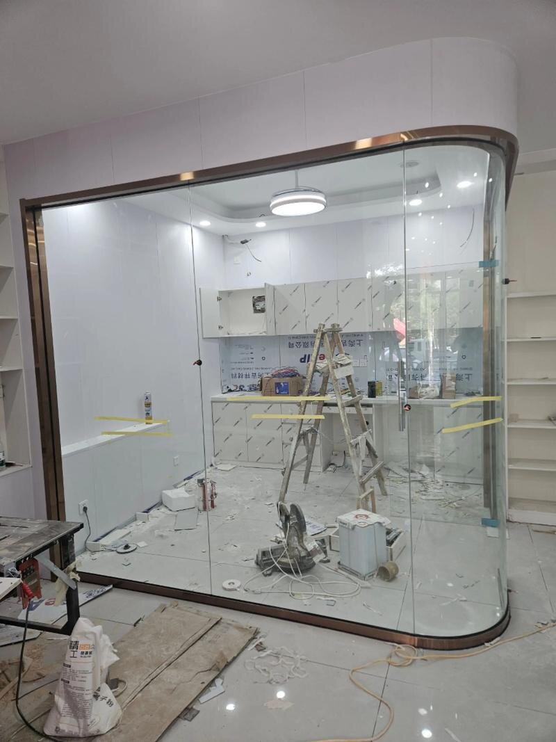市北区热熔玻璃异形展柜玻璃 - 价格